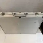 شنطة حديد دبلوماسية ب 5 ريال