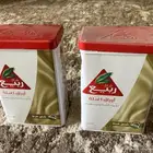 للبيع علب شاهي ربيع قديمة فارغة تاريخ 2018 و 2019