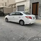 للبيع تويوتا يارس موديل 2017
