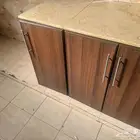 من اجود انواع المطابخ ونظيف وشكلة جميل كما هو موضح بالصورة