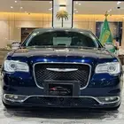كرايزلر 2015 هيمى V8 اكزاتييف بحاله ممتازه