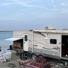 كرفان امريكي للبيع