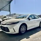 كامري استاندر بنزين E بطاقه جمرك موديل 2025