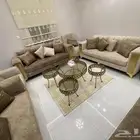 للبيع مجلس بالكامل طقم كنب مع الستاره والطاولات