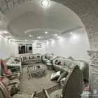 كنب مجلس مع مخدات مريح جدا