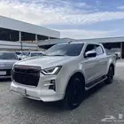 ايسوزو ديماكس 2023GT شبه الاصفار