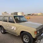 صالون 1985 GXR