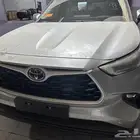 تويوتا هايلاندر GLE فتحة سقف2025
