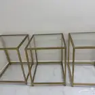 طاولات للبيع