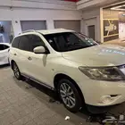 نيسان باثفندر 2016 على الشرط نظيف جدا