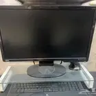 كمبيوتر وشاشه