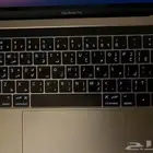 لابتوب ماك بوك برو نظيف