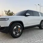 RIVIAN R1 S 2024