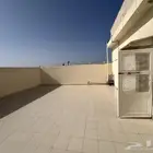 فيلا روف للايجار بحي الشاطئ
