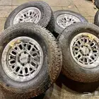 جنوط نيكل فرد f150 مع كفرات ردستون مقاس 285 70 17