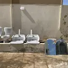 مغاسل و كراسي و مرايا مستخدمة للبيع