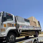 سطحه كبيره لنقل السيارات الكبيره والصغيره