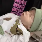 دمية شبه حقيقية سيليكون بالكامل ومعاها ملابس