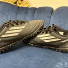 جزمة كوره اصليه من اديداس السعر 100 ريال