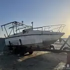 يخت بحر للبيع مع المقطوره