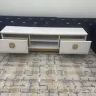 طاوله تلفزيون من هوم بوكس