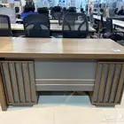 مكتب قطعة وحدة
