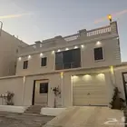فيلا وشقتين للبيع في خميس مشيط