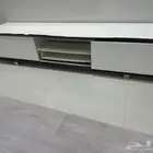 طاوله للبيع بسعر 200 ريال