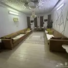 كتب خمس قطع للبيع