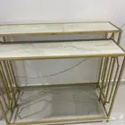 طاولة مدخل