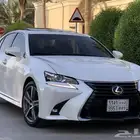 لكزس GS300 موديل 2018 بحالة الوكاله ممشى 26 الف