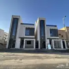 للبيع شقة ارضية و روف علوي بملحق تشطيبVIP احد رفيدة-النهضة