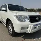 لاندكروزر 2010 فل بدون فتحة في غاية النظافة