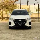 نيسان كيكس