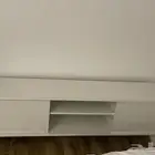 طاولة تلفزيون