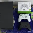 جهاز اكس بوكس سريس اكس مع يدين (مستعمل) بحاله جيده