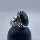 خاتم عقيق مميز بصياغة الكتف