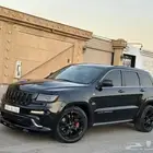 جيب جراند شيروكيSRT 2013 فل كامل نظيف للبيع
