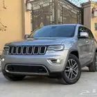 جيب جراند شيروكي ليمتيد 2017 ( V6 ممشى قليل )