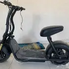 سكوتر كهربائي