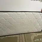 مرتبة سرير شبه جديدة استخدام محدود