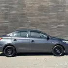 تايوتا يارس 2017