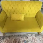 كنبة شخصين للبيع