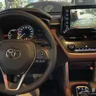 كاميرا خلفية كورلا كروس 2024