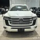 جيب لاندكروزر GXR موديل 2025 فل كامل اصفار