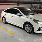 سوناتا 2018 فل كامل فئة بريميوم نظيفة جدا  وكااالة