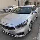 كيا كادينزا 2020 فضي مستعملة للبيع  ماشية 143 322 الف كيلو.