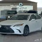 لكزس ES350 فئة CA موديل 2025 لدى شركة ابن ذياب