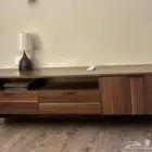 طاولات جانبيه وكونسول وطاولة تلفزيون