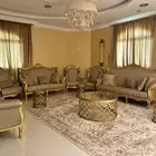 كنبات وطاولات وستاير